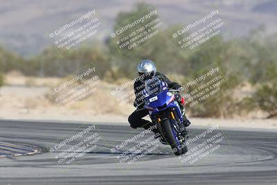 media/Oct-30-2025-Racers Edge (Thu) [[dabbdaf680]]/3-B Group/Session 1 (Turn 5)/